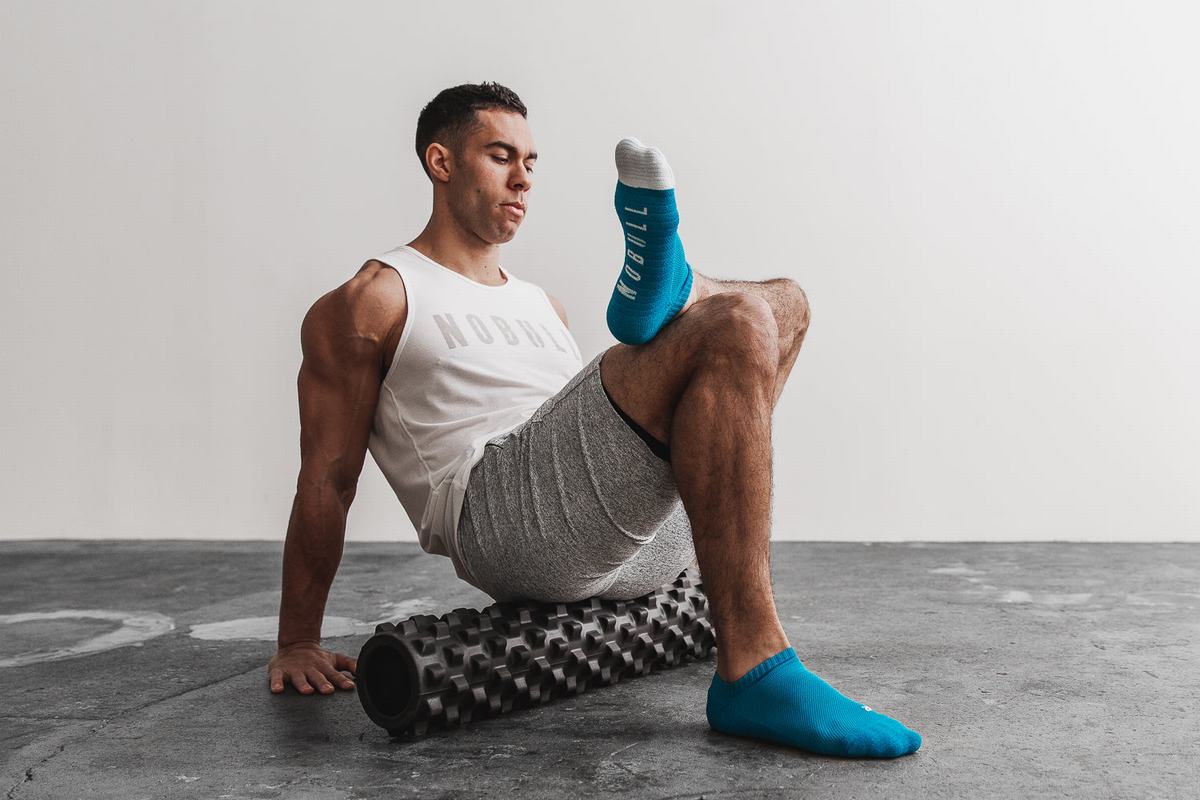 Nobull Low Neon Men's Socks Blue White | Australia (CI4871)